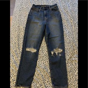 American Eagle Curvy Mom Jeans